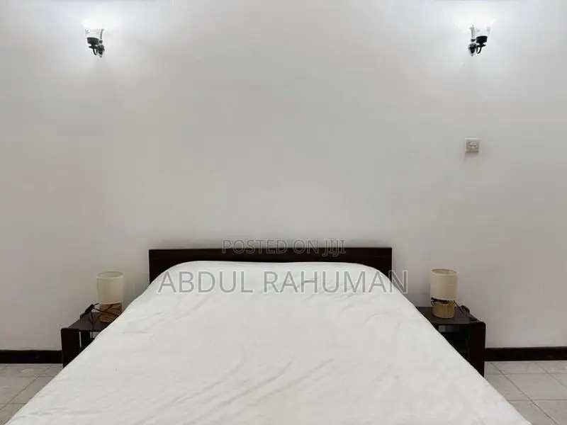 (උඩුමාලේ) Borella Junction House