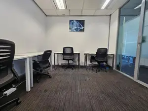 Premium Serviced Office Workstations for Rent in Colombo 01