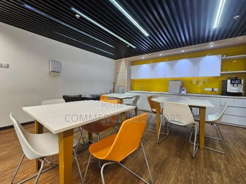 Premium Serviced Office Workstations for Rent in Colombo 01