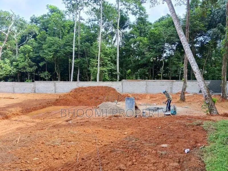 කරාපිටිය රෝහලට ළඟින්ම හොඳම ඉඩම