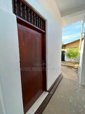 3-Storey Residential Building for Sale – Moratuwa