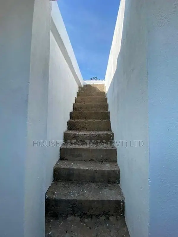 3-Storey Residential Building for Sale – Moratuwa