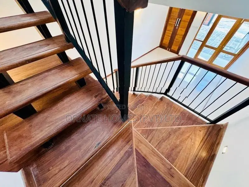 Luxury House For Sale - Nugegoda