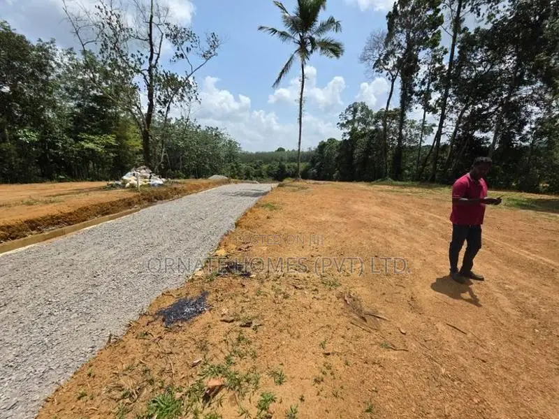 Handapangoda -Mawak Oya Facing Land For Sale