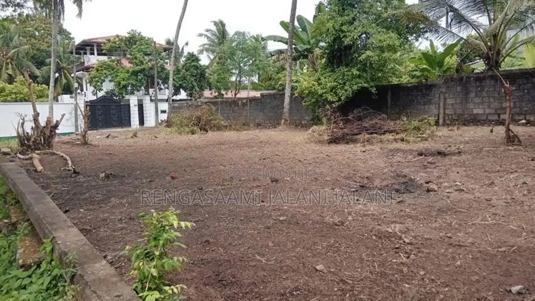 Land for Sale Thalawatugoda
