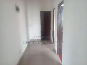 Upstair House for Rent in Kotte Bangala Junction
