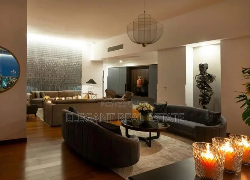 Shangri-La - 04 Bedroom Penthouse for Sale in Colombo 02 (a6090)
