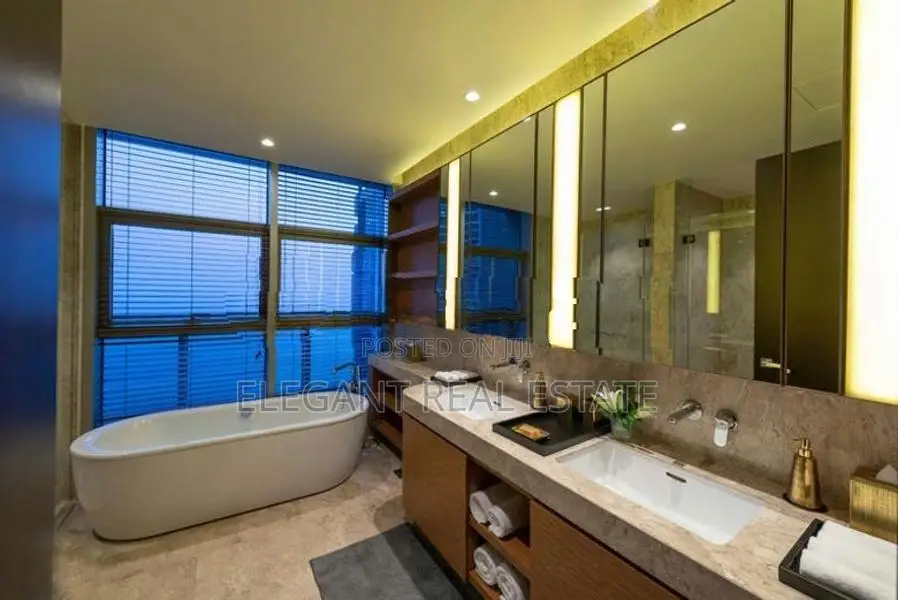 Shangri-La - 04 Bedroom Penthouse for Sale in Colombo 02 (a6090)