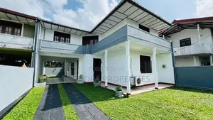 2 Storey House for Sale Kelaniya