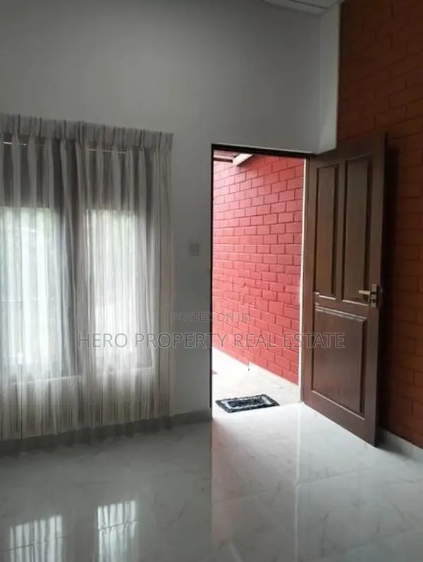 HJR103 - Upstairs House for Rent in Kadawatha🔅