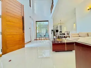 Elegant Semi-Furnished Residence in Weera Mawatha, Kalalgoda