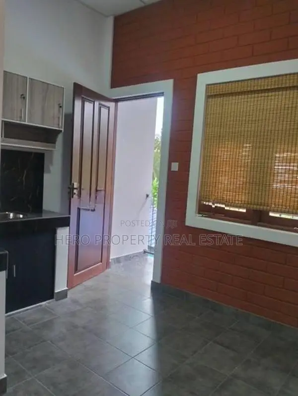 HJR103 - Upstairs House for Rent in Kadawatha🔅