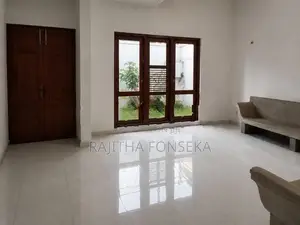 4 Bedroom House for Rent in Hokandara