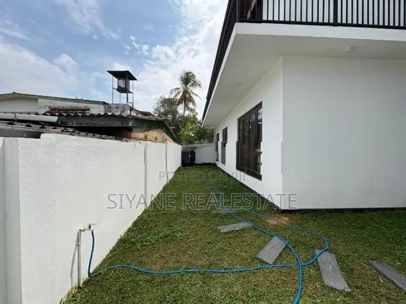 Beautiful Modern Brand New House for Sale in Mount Lavinia