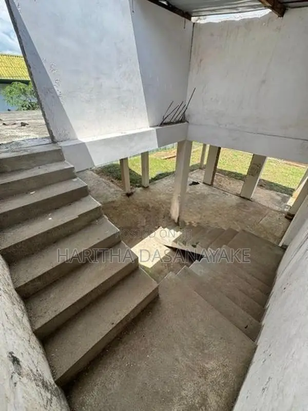 Land with House for Sale in Pallekele, Kandy