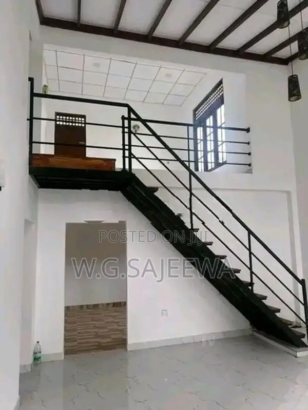 2 Storey 4 Rooms house rent in Ja Ela, Weligampitiya