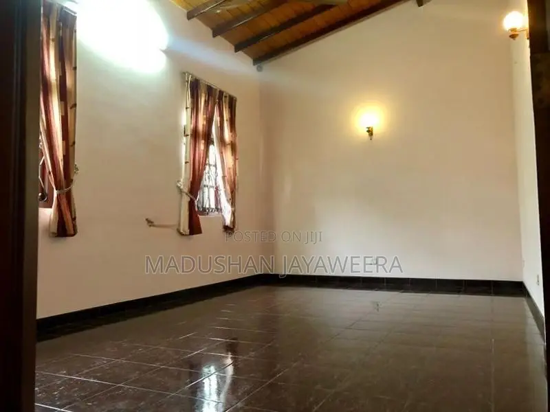 House Rent in Kiribathgoda