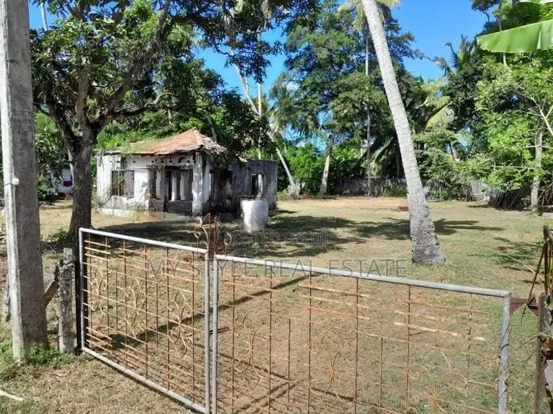 Negombo 50 P Land for Sale