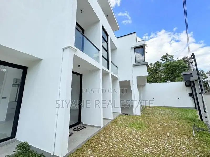 Luxury New House for Sale in Battaramulla