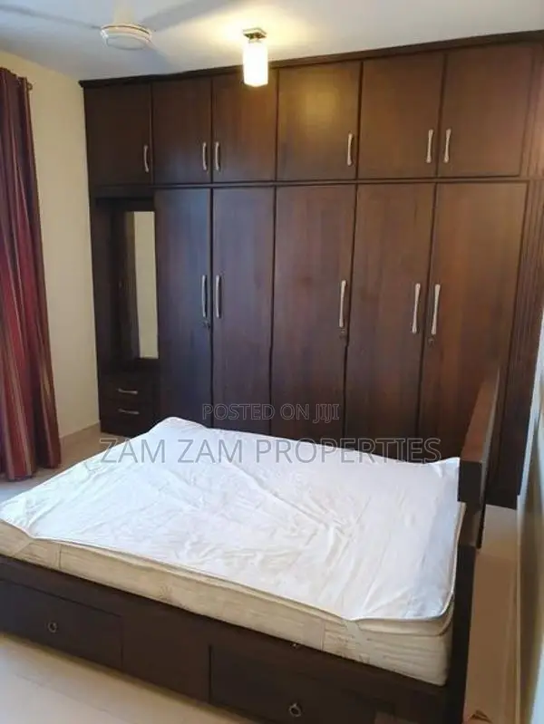Two Storied Modern House for Rent in Wellawatta Colombo 06