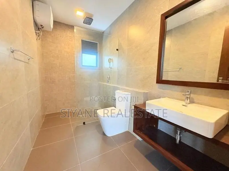 Luxury New House for Sale in Battaramulla