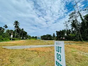 10 Perch Highly Residential Land Plots For Sale in Padukka
