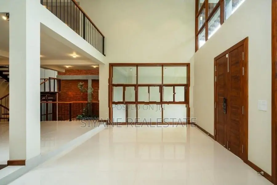 New Luxury House Sale in Battaramulla
