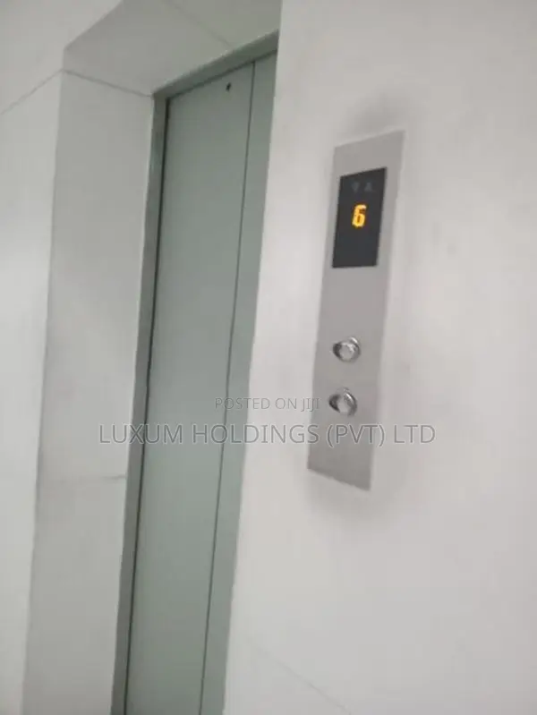 Office for Rent in Alwis Place Colombo 03 [ 2105C ]