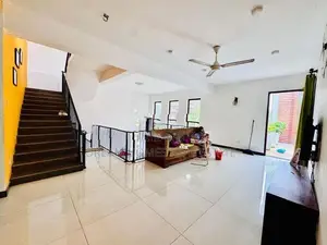 Spacious 5-Bedroom House for Rent – Himbutana, Mullariyawa
