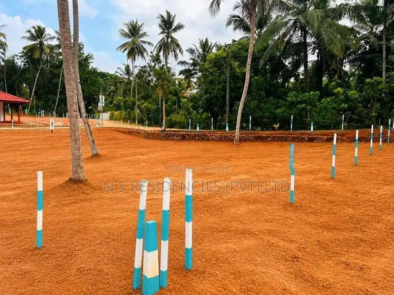 Developed Land for Sale in Nittambuwa with Water 3-Phase Electricity U