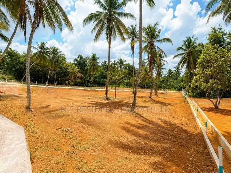 Developed Land for Sale in Nittambuwa with Water 3-Phase Electricity U