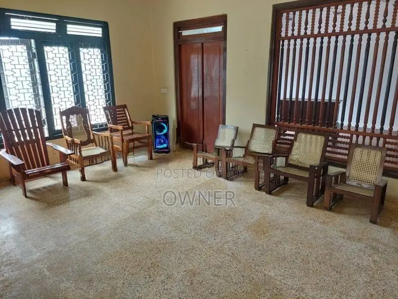 Signature House for Short Term Rent - Jaffna