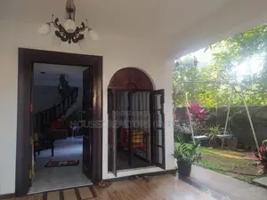 Spacious 5-Bedroom Two-Storey House for Sale – Delgoda