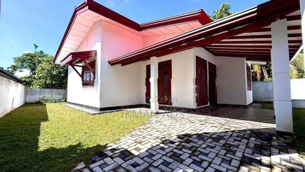 House for Sale Padukka - New