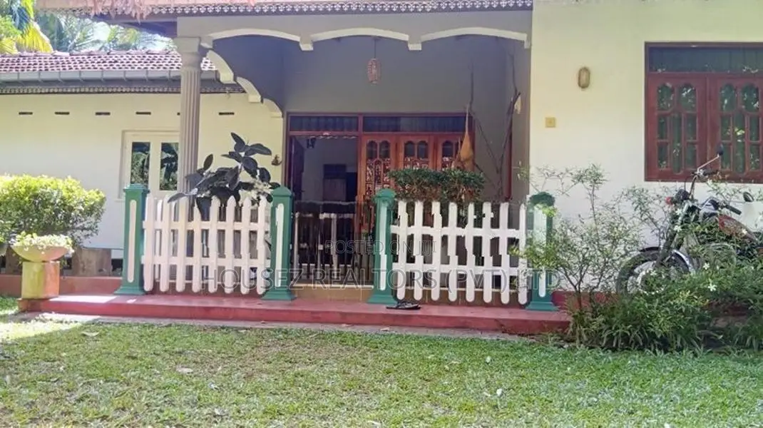 Premium Fruit Garden Property for Sale – Giriulla