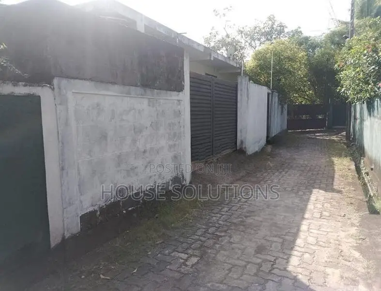 House for Sale – Borupana, Ratmalana