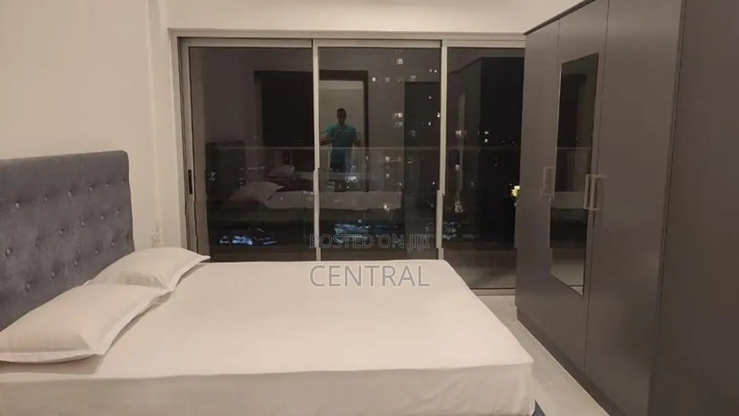 Semi Furnished Apartment for Sale in Iconic Galaxy, Rajagiriya(C7-1034