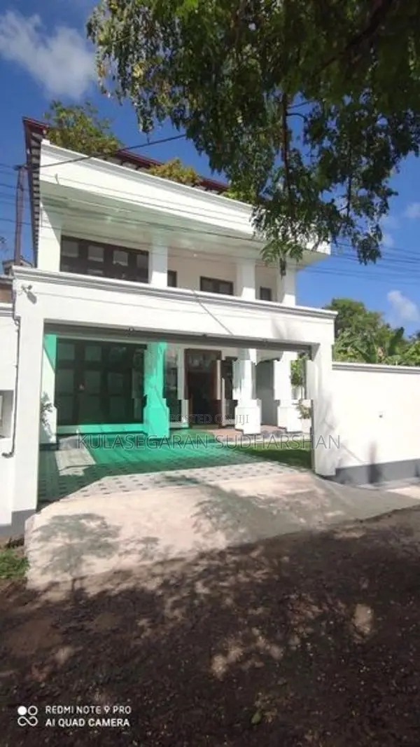 Brand New Super Luxury House for sale in Kandana, Ja-ela.