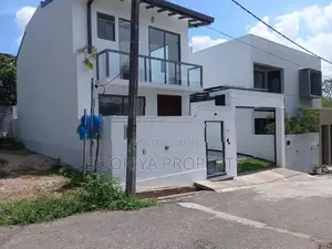Single Story Brand New Luxury House for Sale in Piliyandala