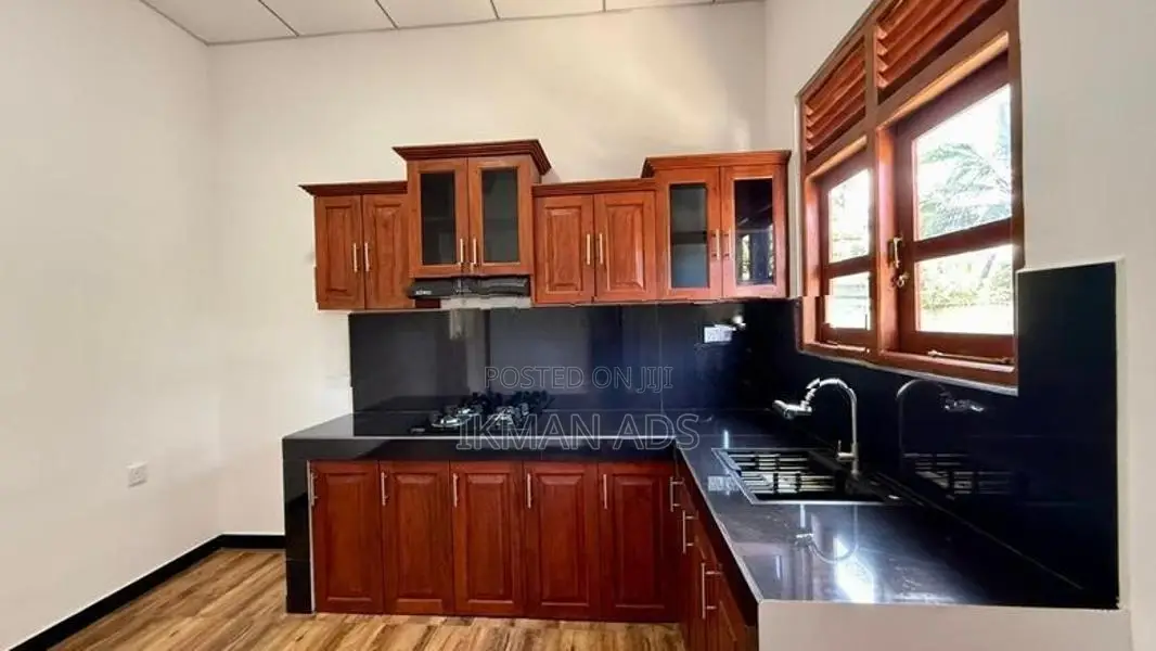 House for Sale Padukka - New