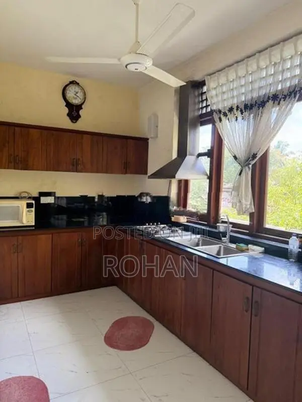 Furnished House for Rent in Hunupitiya