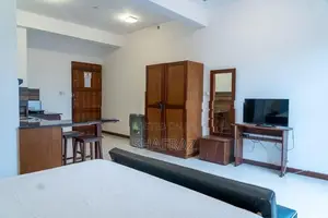 One Bedroom Apartment for Rent in Mount Lavinia