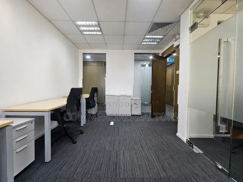 07-Seat Serviced Office Space for Rent in Colombo 04