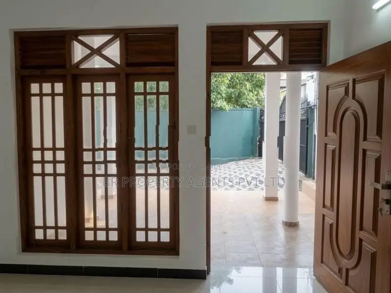 Two Storey House for Sale in Pannipitiya