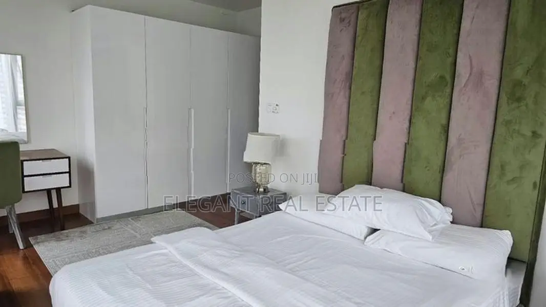 CCC - 02 Bedroom Furnished Apartment for Rent in Colombo (A6439)