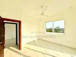 Apartment for Sale in Aston Residence, Colombo 05
