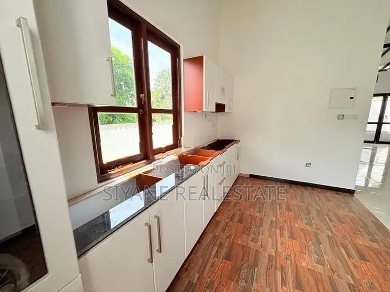 Brand New House for Sale Piliyandala