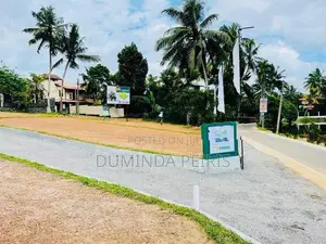 Piliyandala Land Sale