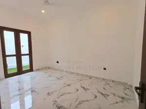 Luxury Rooftop House for Sale – Piliyandala (Near Kesbewa Junction)