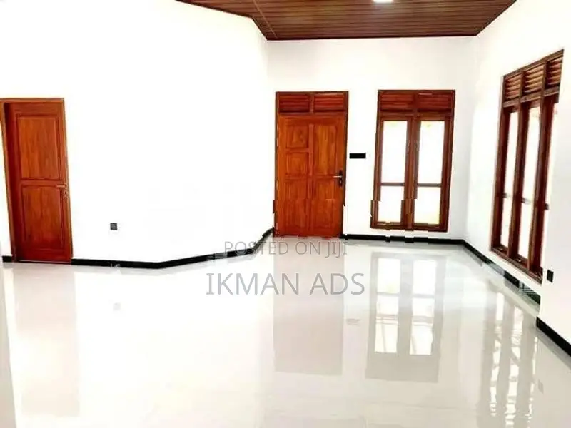 House for Sale Padukka - New